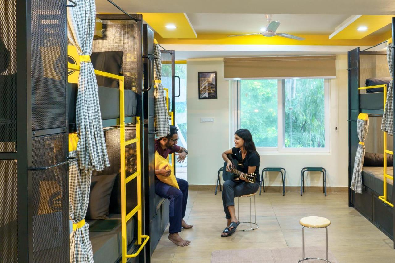 The Hosteller Dehradun Esterno foto