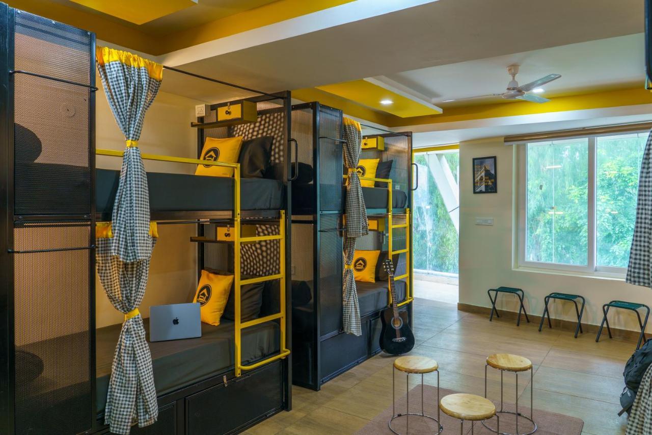 The Hosteller Dehradun Esterno foto