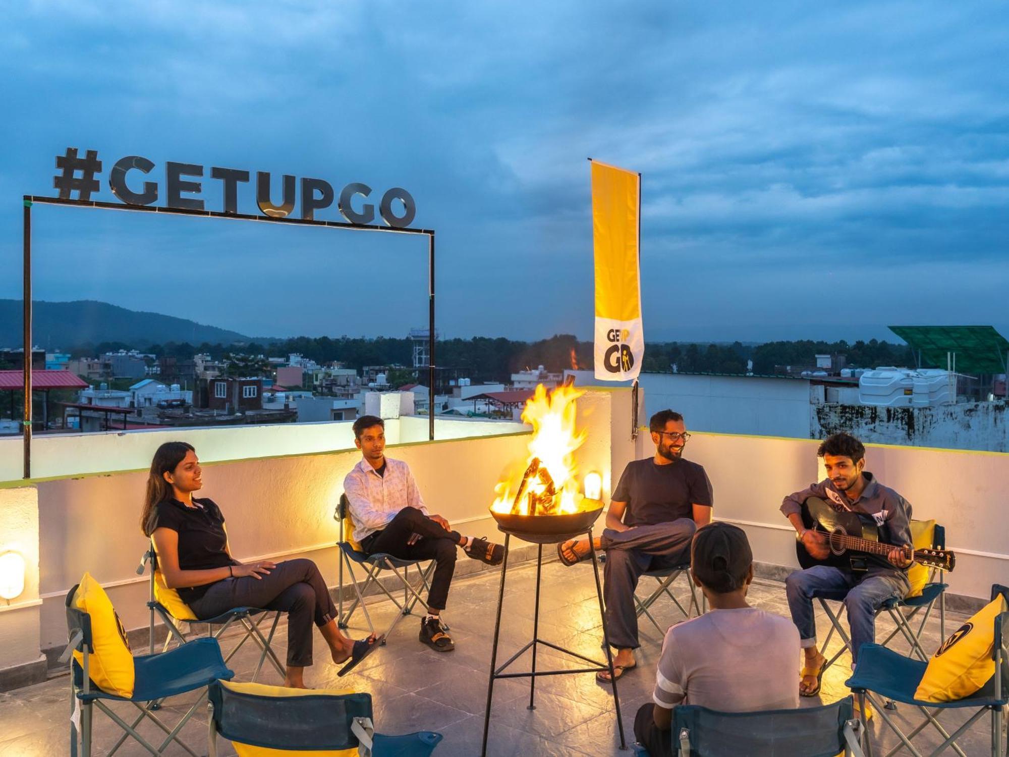 The Hosteller Dehradun Esterno foto