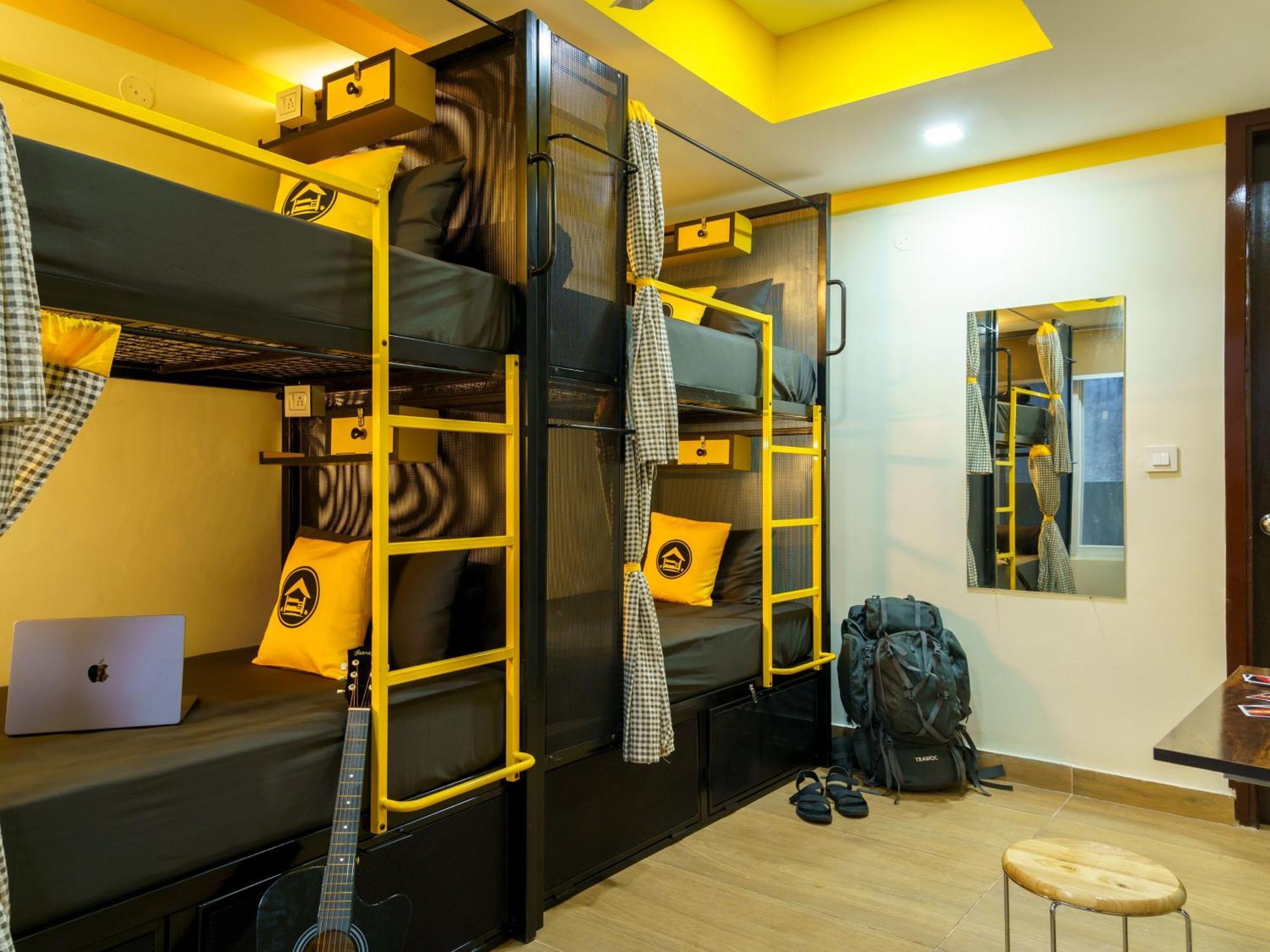 The Hosteller Dehradun Esterno foto