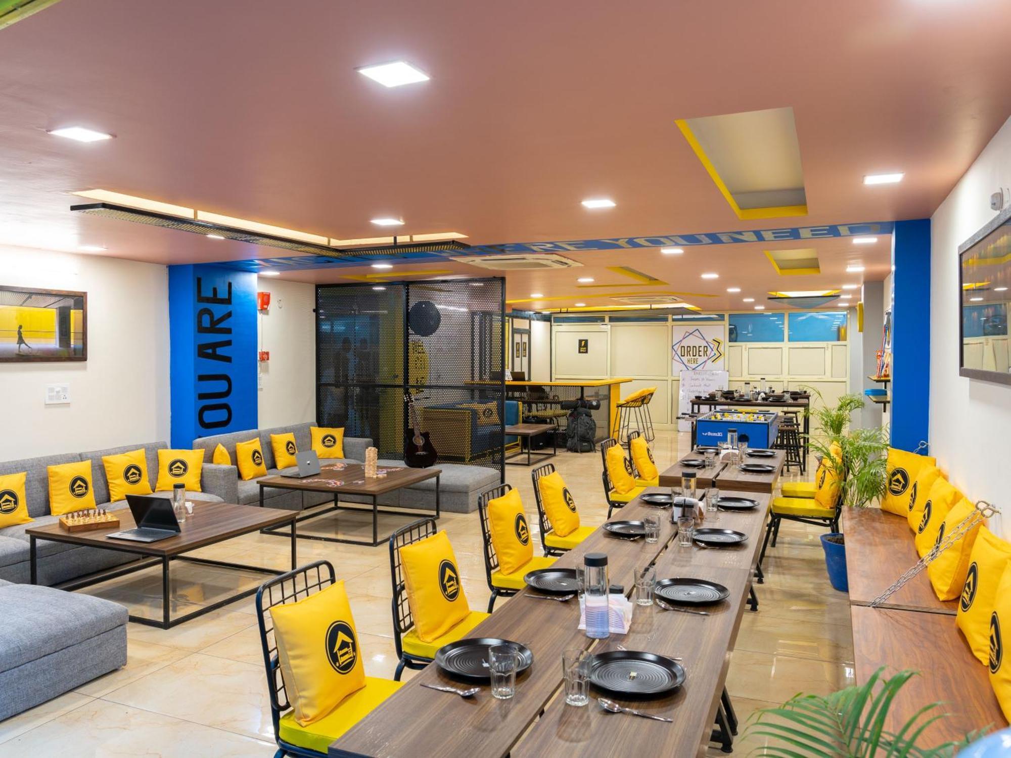 The Hosteller Dehradun Esterno foto