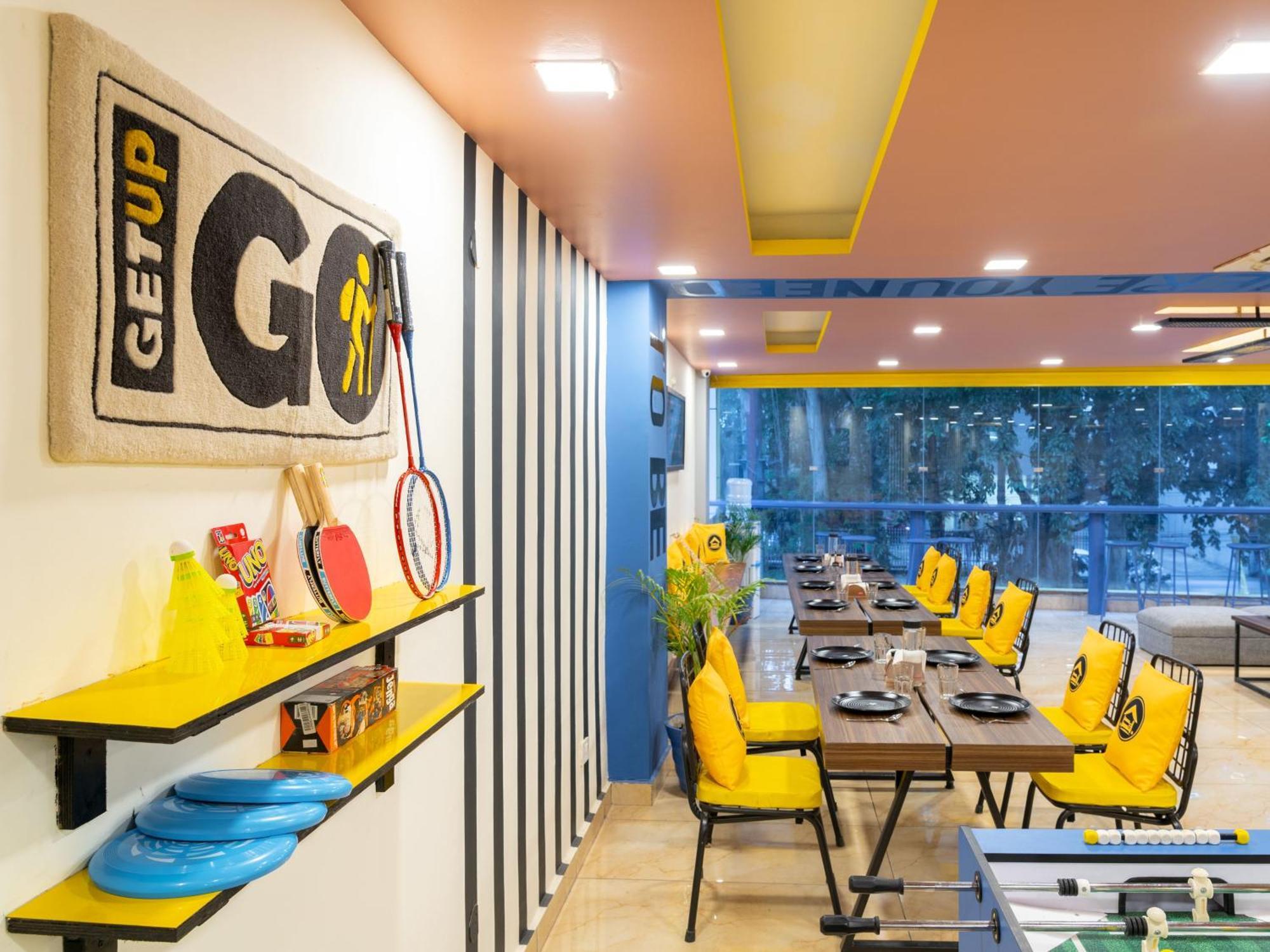 The Hosteller Dehradun Esterno foto