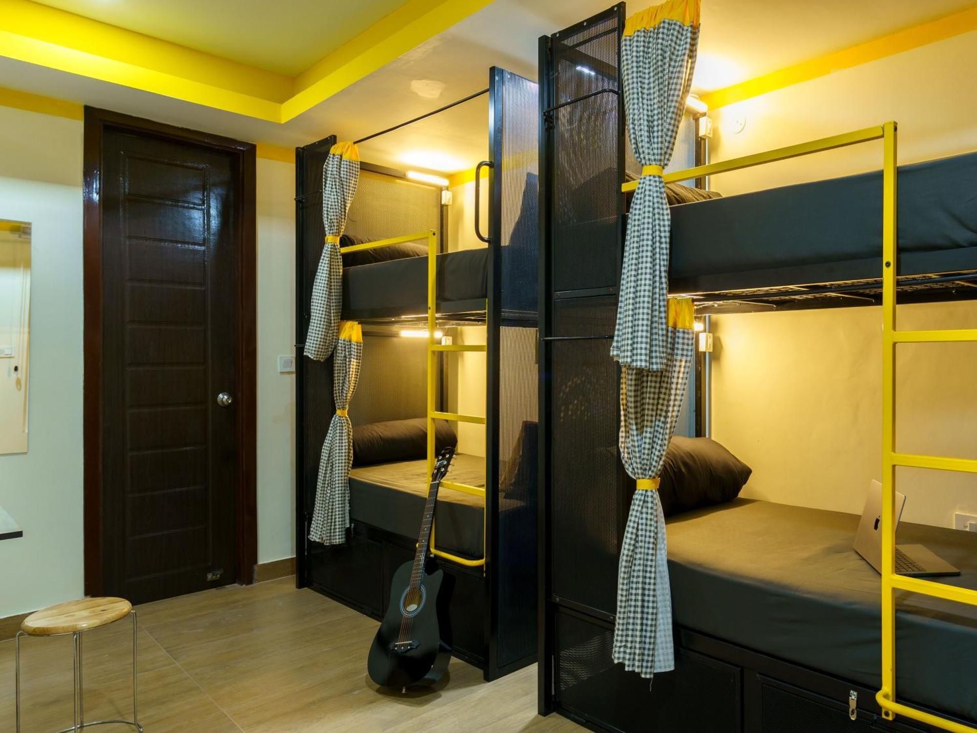 The Hosteller Dehradun Esterno foto