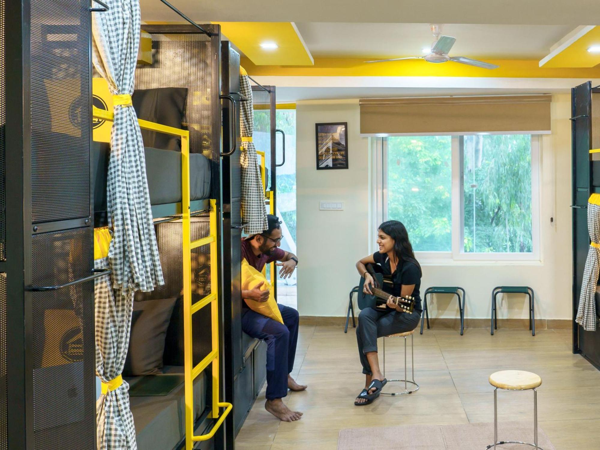 The Hosteller Dehradun Esterno foto